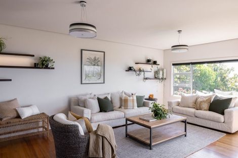 Photo of property in 12 George Street, Hospital Hill, Napier, 4110