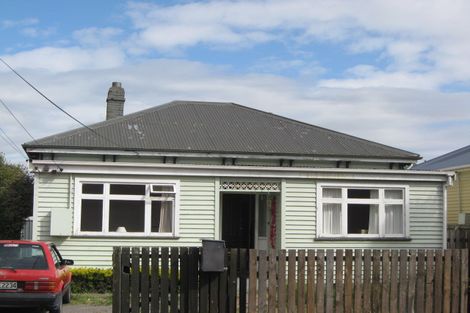 Photo of property in 32 Somerset Crescent, Spreydon, Christchurch, 8024