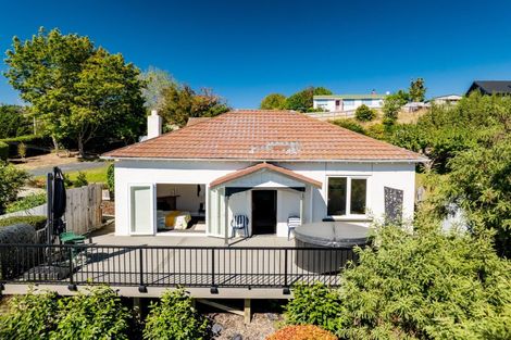 Photo of property in 28 Chatham Street, Waihola, Milton, 9073