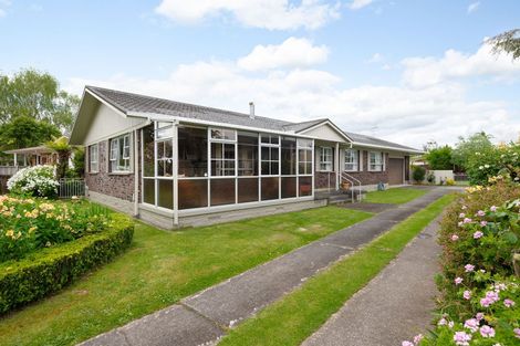 Photo of property in 44 Glen Lynne Avenue, Queenwood, Hamilton, 3210