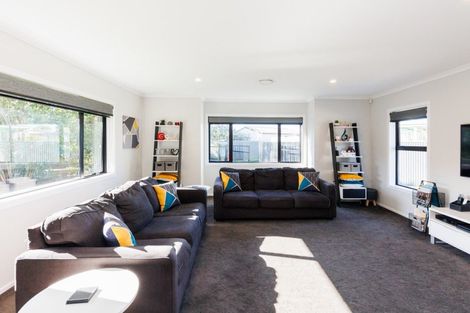 Photo of property in 26 Kimberley Grove, Westbrook, Palmerston North, 4412