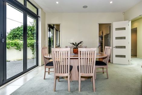 Photo of property in 51 Kirkwood Avenue, Upper Riccarton, Christchurch, 8041