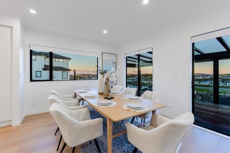 Photo of property in 39 Davey Crescent, Orewa, 0931