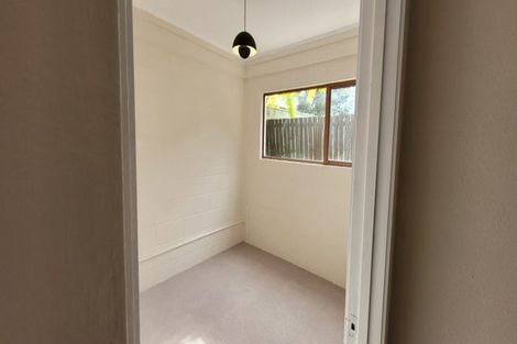 Photo of property in 3/64 Church Street, Northcote Point, Auckland, 0627