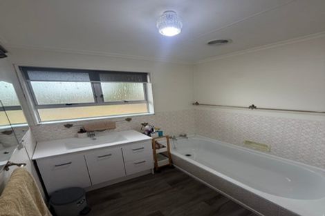 Photo of property in 7 Chippendale Crescent, Highbury, Palmerston North, 4412