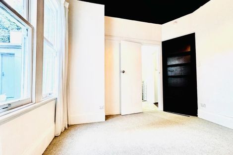 Photo of property in 142 Riddiford Street, Newtown, Wellington, 6021