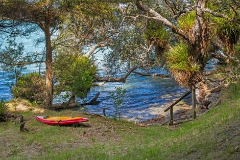 Photo of property in 657 Pukapuka Road, Pohuehue, Warkworth, 0983