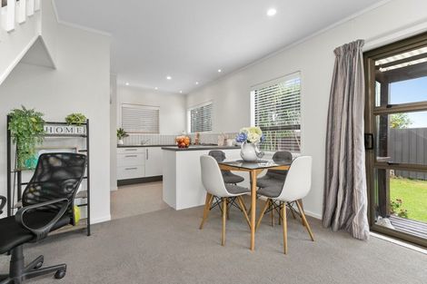 Photo of property in 5/506 Devonport Road, Tauranga South, Tauranga, 3112