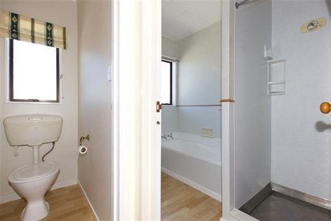 Photo of property in 11 Simcox Street, Otaki Beach, Otaki, 5512