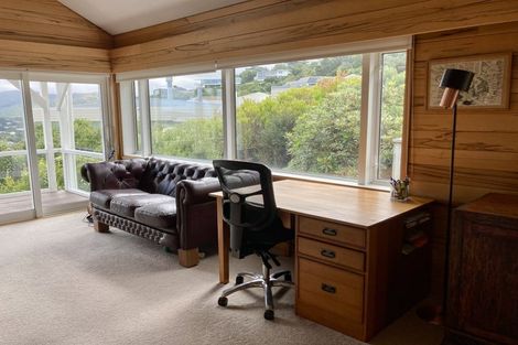 Photo of property in 21 Kabul Street, Khandallah, Wellington, 6035