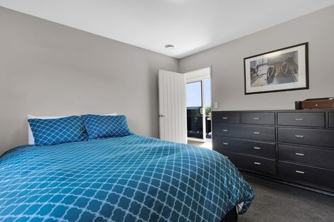 Photo of property in 32 Redwood Crescent, Hurdon, New Plymouth, 4310