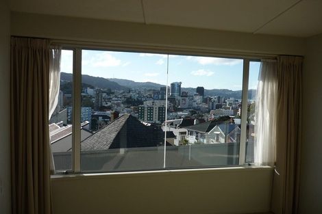 Photo of property in 74 Nairn Street, Mount Cook, Wellington, 6011