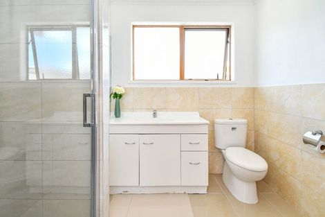 Photo of property in 41 Casuarina Road, Half Moon Bay, Auckland, 2012