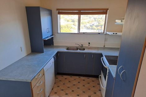 Photo of property in 84 Taylor Terrace, Tawa, Wellington, 5028