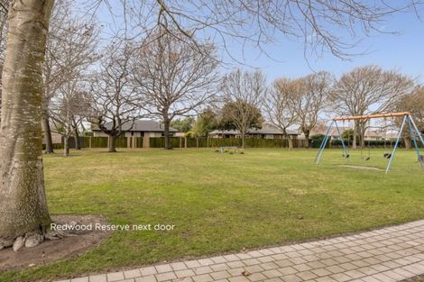 Photo of property in 2/50 Dunedin Street, Redwood, Christchurch, 8051