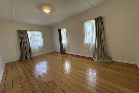 Photo of property in 1/47 Clevedon Road, Papakura, 2110