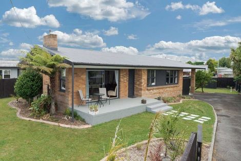 Photo of property in 40 English Street, St Andrews, Hamilton, 3200