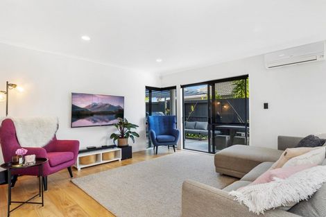 Photo of property in 46 Katerini Grove, Papamoa Beach, Papamoa, 3118