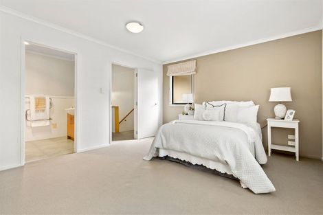 Photo of property in 42 Greenbough Lane, Greenhithe, Auckland, 0632