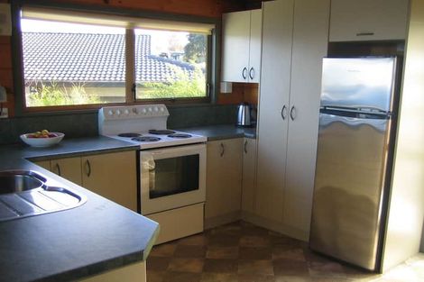 Photo of property in 1a Tirinui Crescent, Tairua, 3508