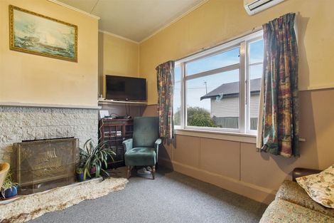 Photo of property in 17 George Street, Waimate, 7924