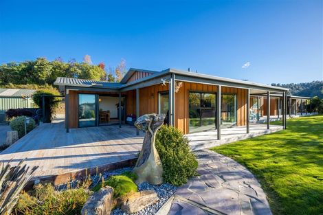 Photo of property in 99 Redwood Park Road, Redwood Valley, Richmond, 7081