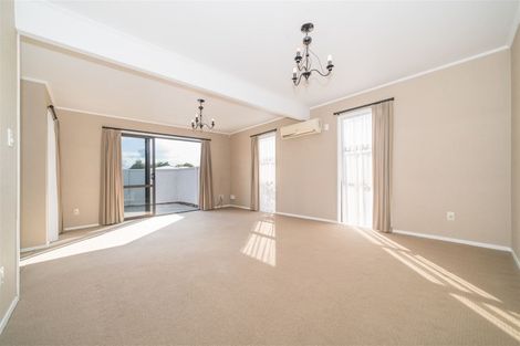 Photo of property in 9 Bruce Place, Highbury, Palmerston North, 4412