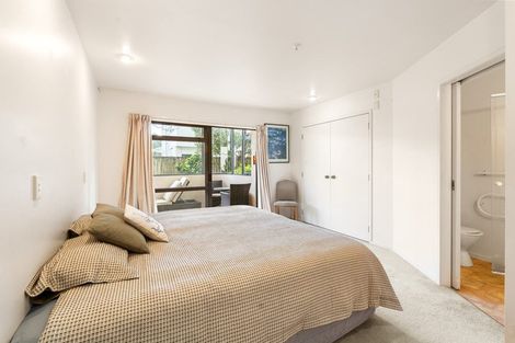 Photo of property in 11a Puriri Avenue, Orewa, 0931