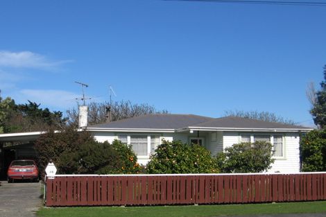 Photo of property in 46 Woodward Street East, Featherston, 5710