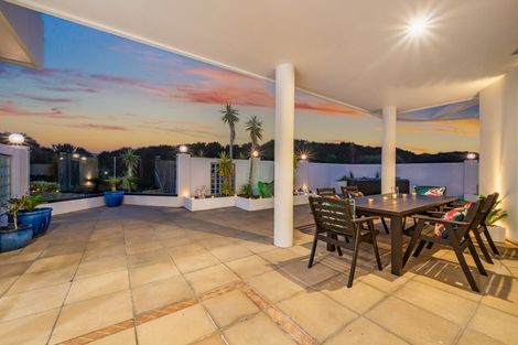 Photo of property in 1 Young Nicks Lane, Whitby, Porirua, 5024