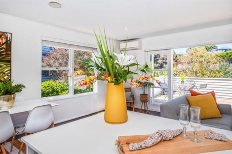 Photo of property in 18 Cassino Street, Bayswater, Auckland, 0622