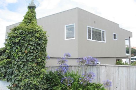 Photo of property in 33b Treasure Grove, Hataitai, Wellington, 6021