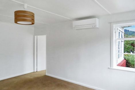 Photo of property in 3 Bryant Grove, Taita, Lower Hutt, 5011