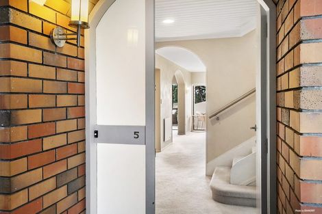 Photo of property in 5/277 Tamaki Drive, Kohimarama, Auckland, 1071