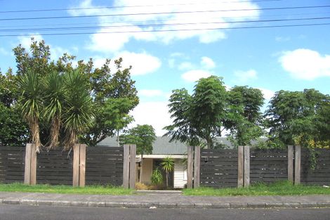 Photo of property in 13 City View Terrace, Birkenhead, Auckland, 0626