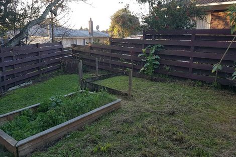 Photo of property in 2/14 Bendale Place, Papatoetoe, Auckland, 2025