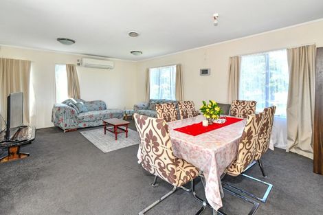 Photo of property in 16 Oreti Place, Clover Park, Auckland, 2019