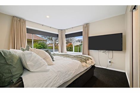 Photo of property in 9 Leacroft Street, Bishopdale, Christchurch, 8053