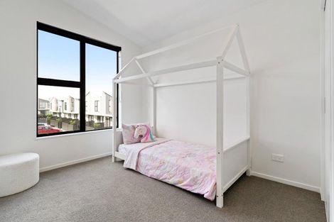 Photo of property in 6/82 East Coast Road, Milford, Auckland, 0620