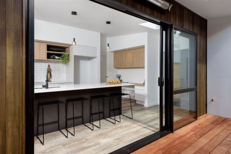 Photo of property in 5 Makura Drive, Papamoa Beach, Papamoa, 3118