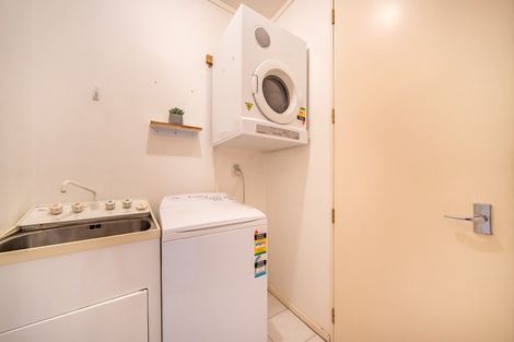 Photo of property in Tennyson Apartments, 16/25 Tennyson Street, Te Aro, Wellington, 6011