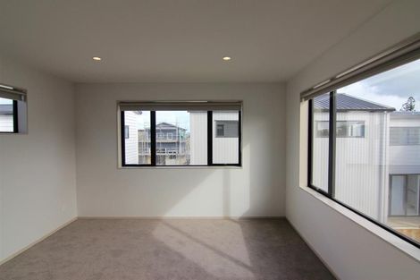 Photo of property in 14 Cicada Road, Hobsonville, Auckland, 0616