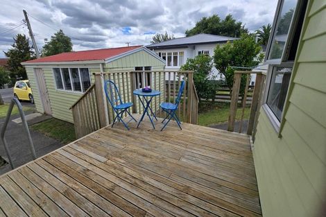Photo of property in 9 Ainslie Road, Paeroa, 3600