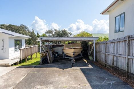 Photo of property in 8 Yorke Road, Haruru, 0204