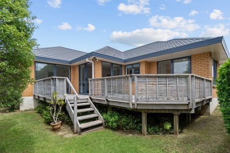 Photo of property in 90a Ridge Road, Howick, Auckland, 2014