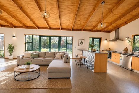 Photo of property in 4 Kiwi Avenue, Waikuku Beach, 7473