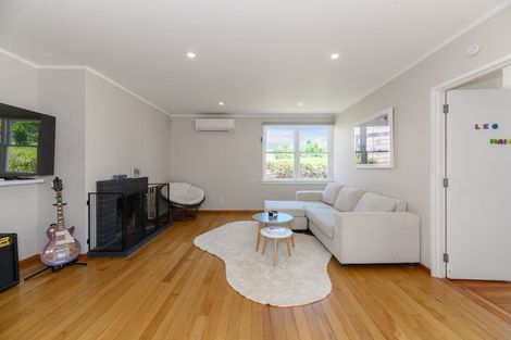 Photo of property in 1/11 Hill Crescent, New Lynn, Auckland, 0600