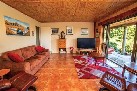 Photo of property in 1860 Pataua North Road, Pataua North, Parua Bay, 0175