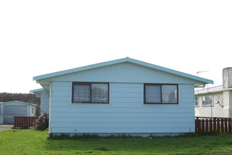 Photo of property in 132a Broadway, Waitara, 4320