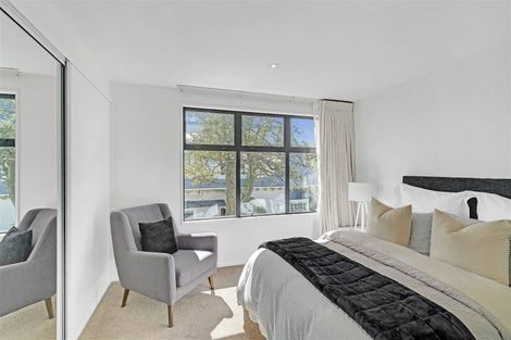 Photo of property in 39 Hartley Avenue, Strowan, Christchurch, 8052